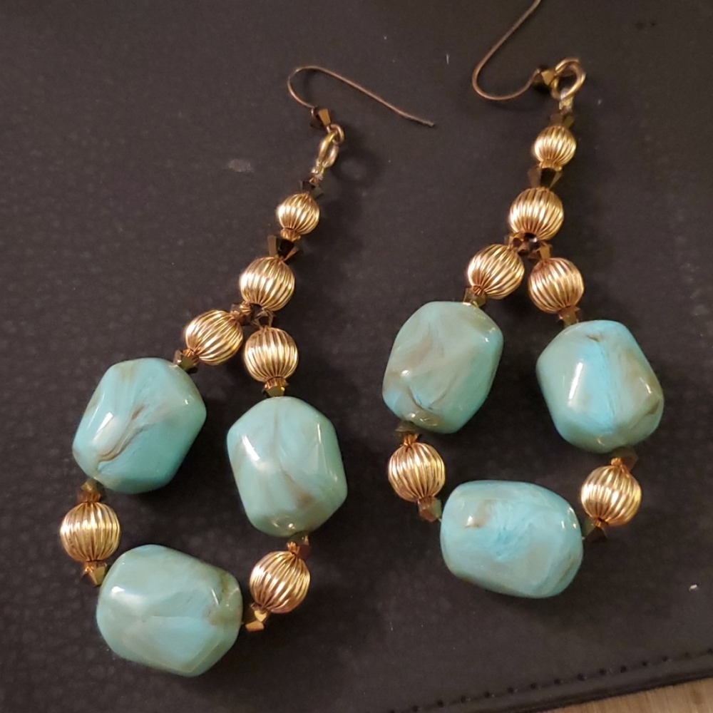 EARRINGS - Picture 3 of 4